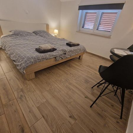 Apartmani Carla Μεντουλίν Εξωτερικό φωτογραφία
