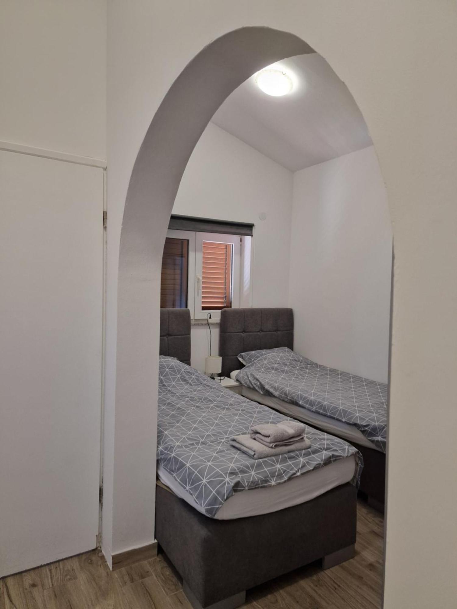 Apartmani Carla Μεντουλίν Εξωτερικό φωτογραφία